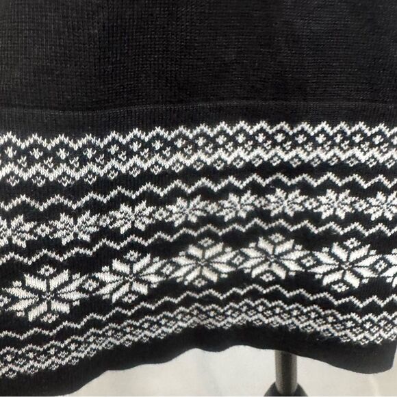 Kim Rogers black and white snowflake reversible removable scarf sweater large - Picture 6 of 10